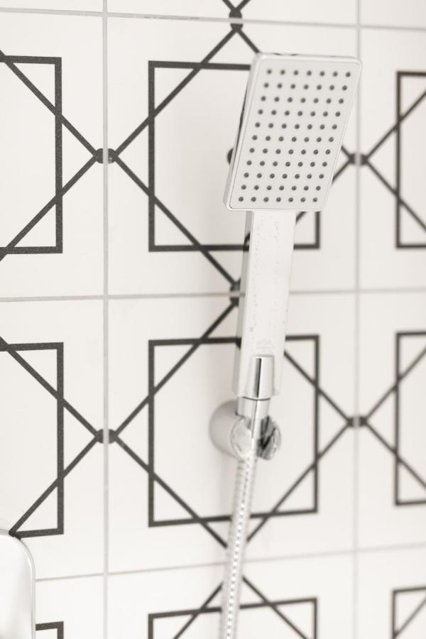 NEW #4 DESIGN LUXURY apt Saloniki Zewnętrze zdjęcie